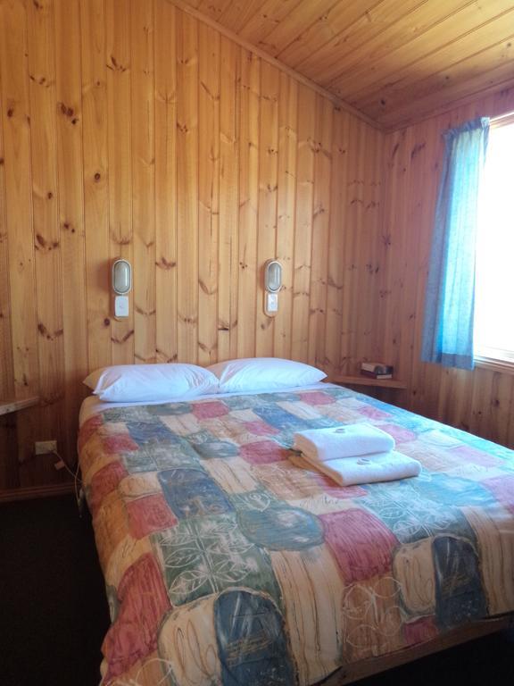 Bicheno East Coast Holiday Park Room photo